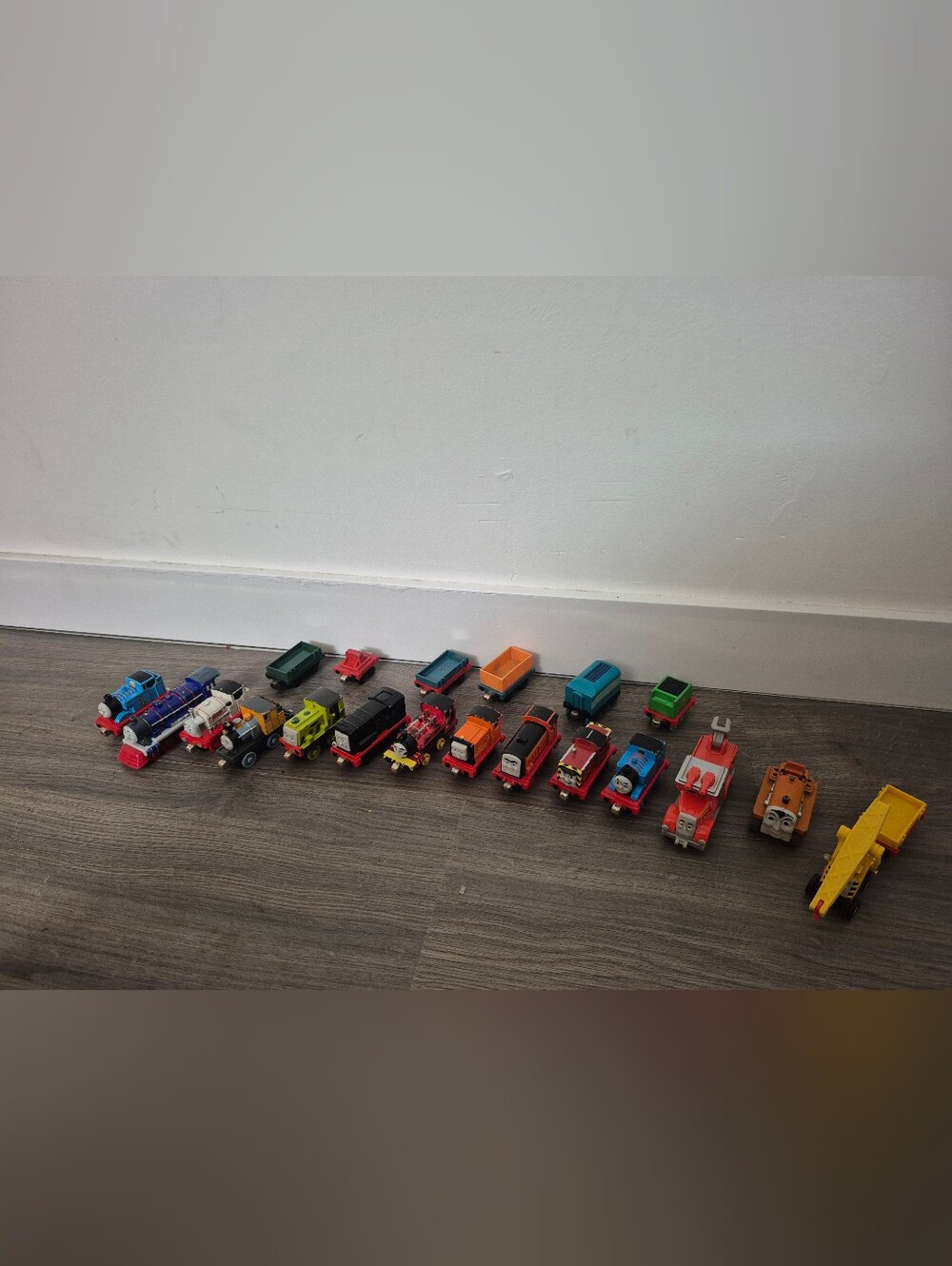 Thomas & Friends Die-cast Metal Trains Bundle 20 Pieces Thomas The Train